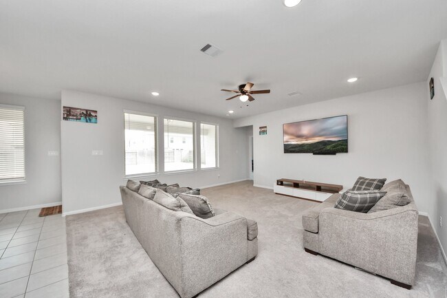 Building Photo - 10618 Amador Peak Dr