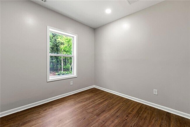 Building Photo - 7260 Foxberry Ct