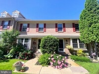 Building Photo - 618 Shropshire Dr