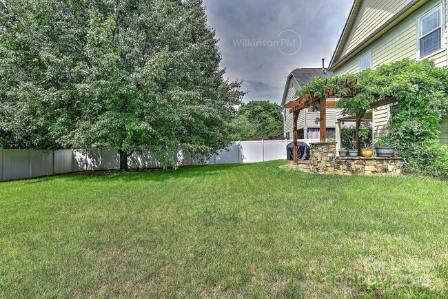 Building Photo - 13835 Cedar Pond Cir