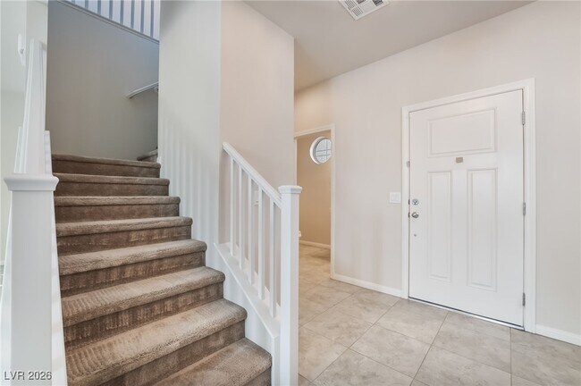 Building Photo - 8921 Sleepy Panda Ave