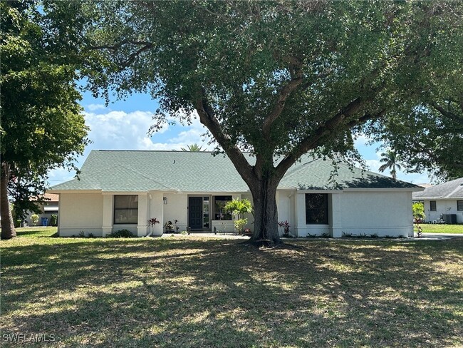 Primary Photo - 3705 SE 18th Pl