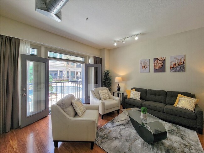 Building Photo - 1901 Post Oak Blvd