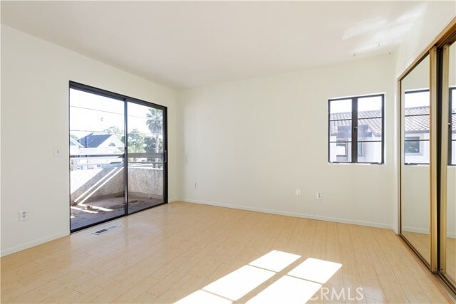 Building Photo - 276 Spruce St