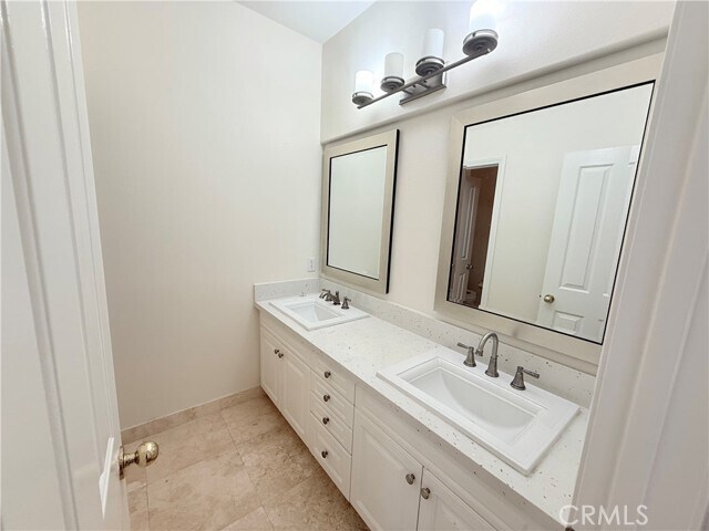 Building Photo - 24 Bristlecone