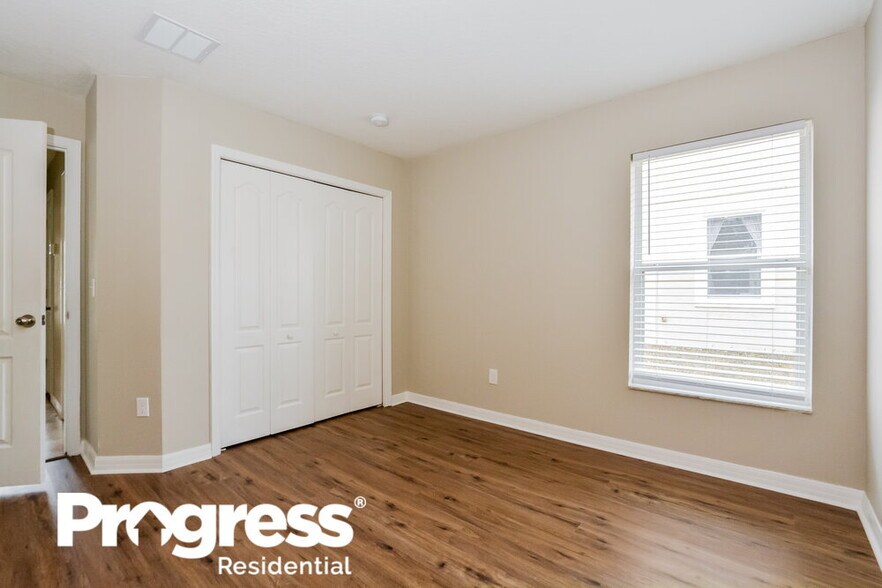 Building Photo - 2609 Athens Dr