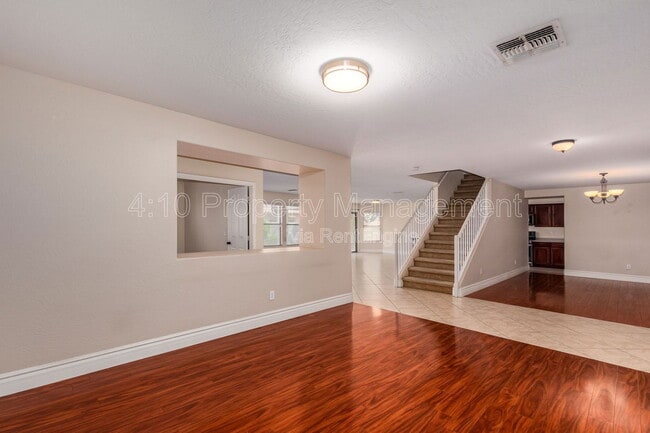 Building Photo - 3748 E Betsy Ln