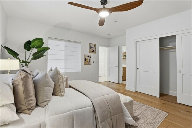 Building Photo - Beautiful 4BD/3.5BA Single-Family Home in the Dublin Boulevards Community!