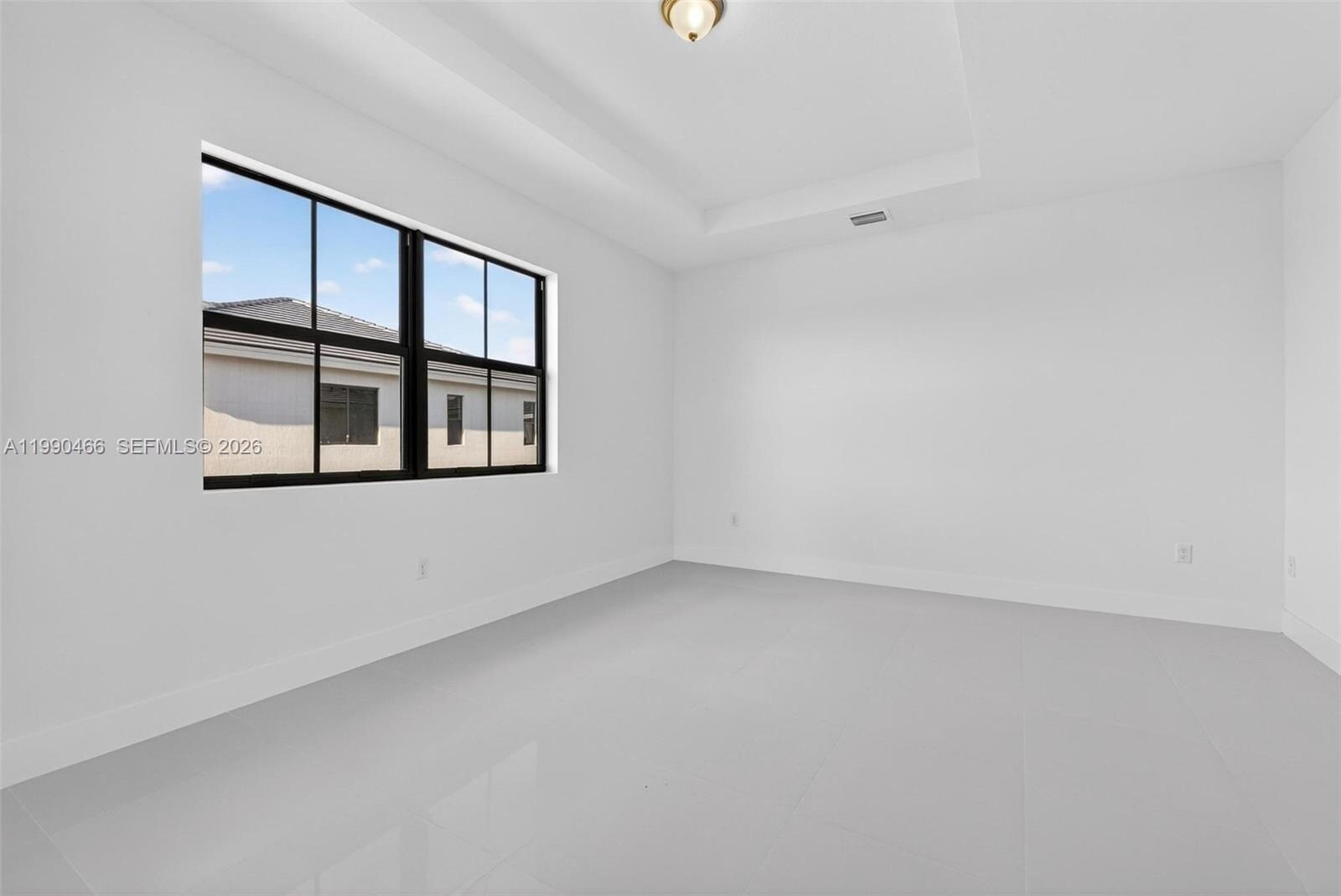 Building Photo - 15441 SW 20th Ln