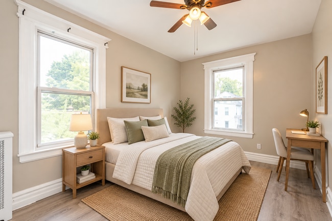 Building Photo - 38 Olive St