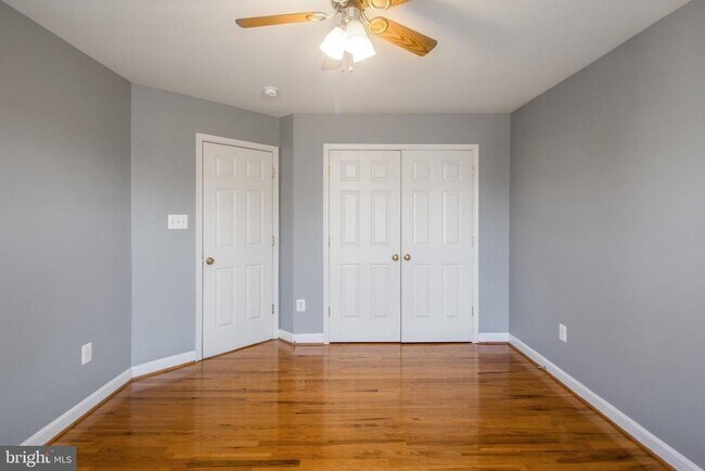 Building Photo - 15309 Lions Den Rd