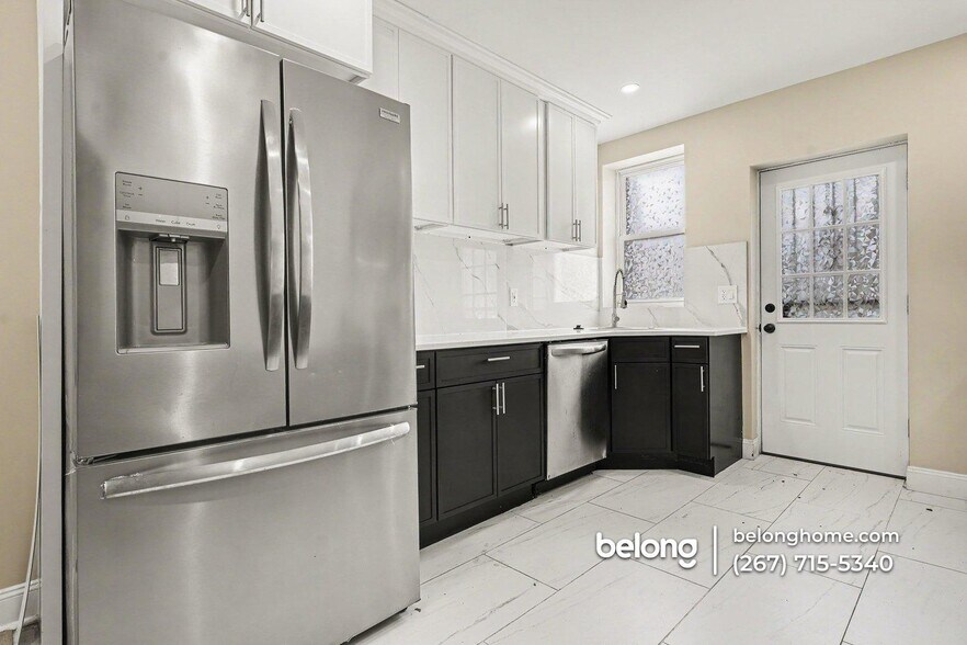 Building Photo - 42 Meehan Ave