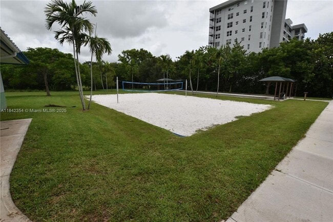 Building Photo - 3800 Oaks Clubhouse Dr