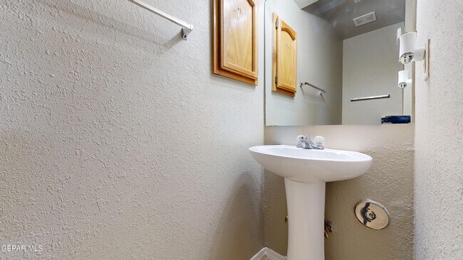Building Photo - 12231 Tierra Baja Way
