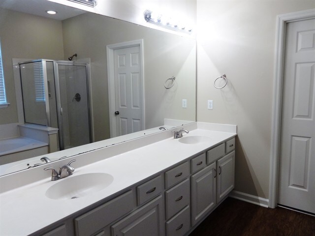 Building Photo - 5432 Altamaha Dr