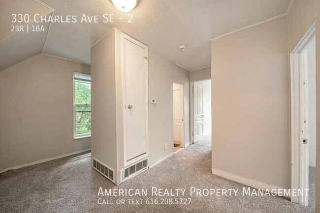 Building Photo - 330 Charles Ave SE