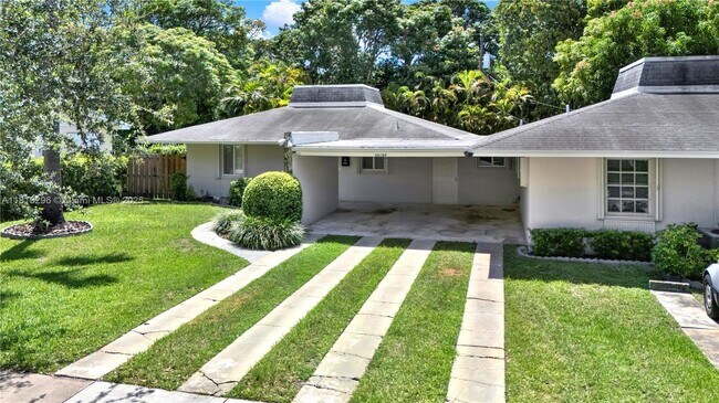 Building Photo - 11713 SW 81st Rd