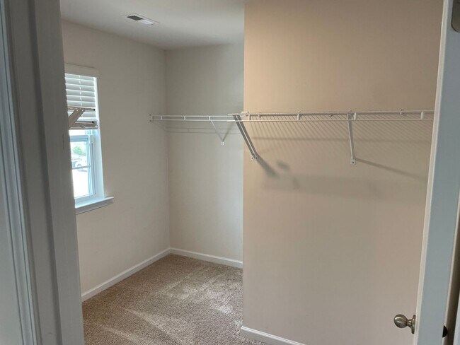 Building Photo - Complimentary Rent for a July ONLY Move in...