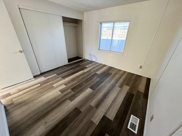 Building Photo - 560 Ramar Rd