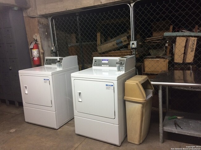 Building Photo - 110 Auditorium Cir