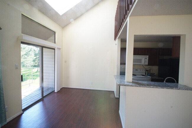 Building Photo - 8587 Sands Point Dr