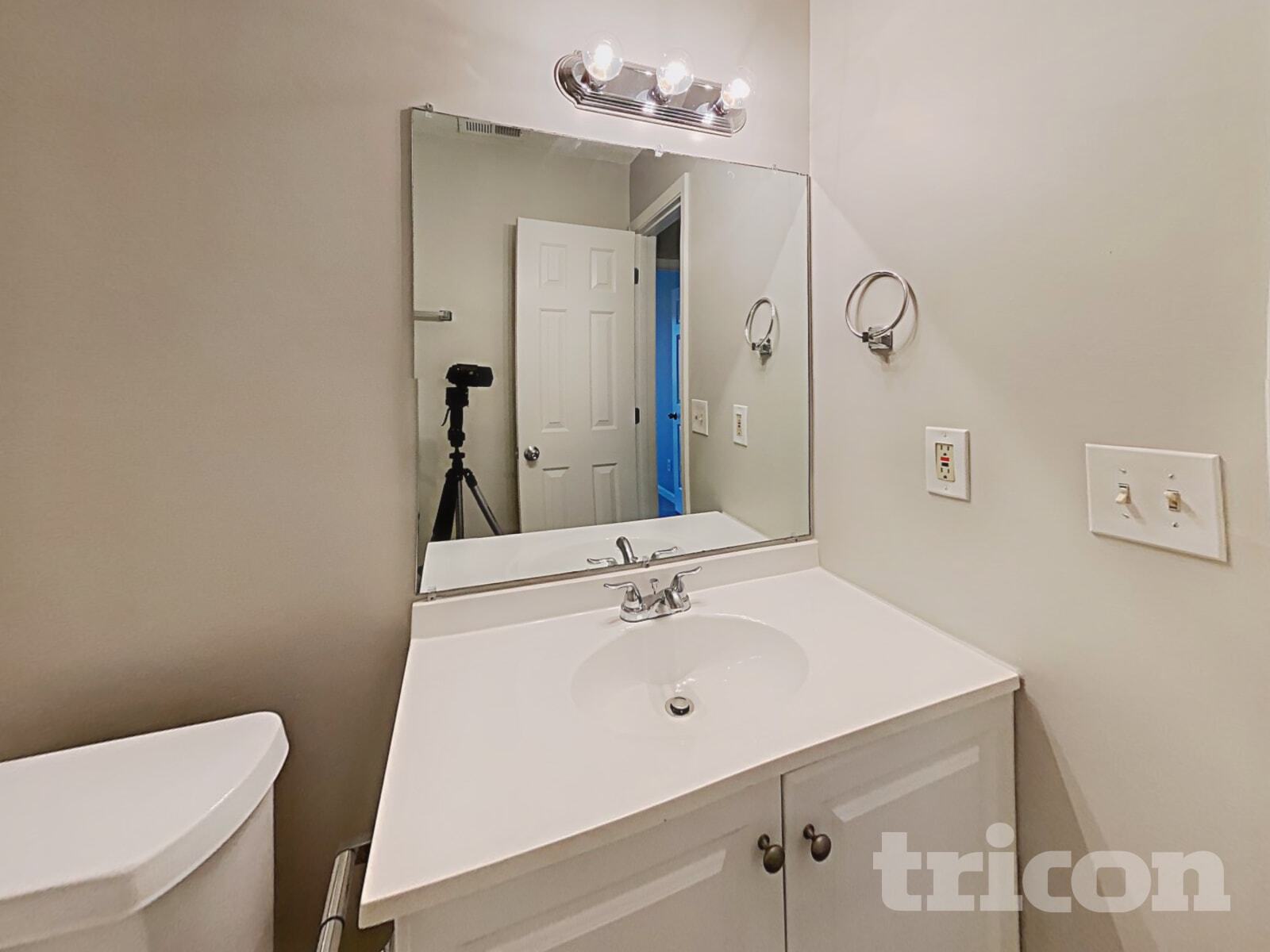 Building Photo - 100 Rolling Rock Rd