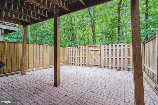 Building Photo - 6760 Cardinal Woods Ct