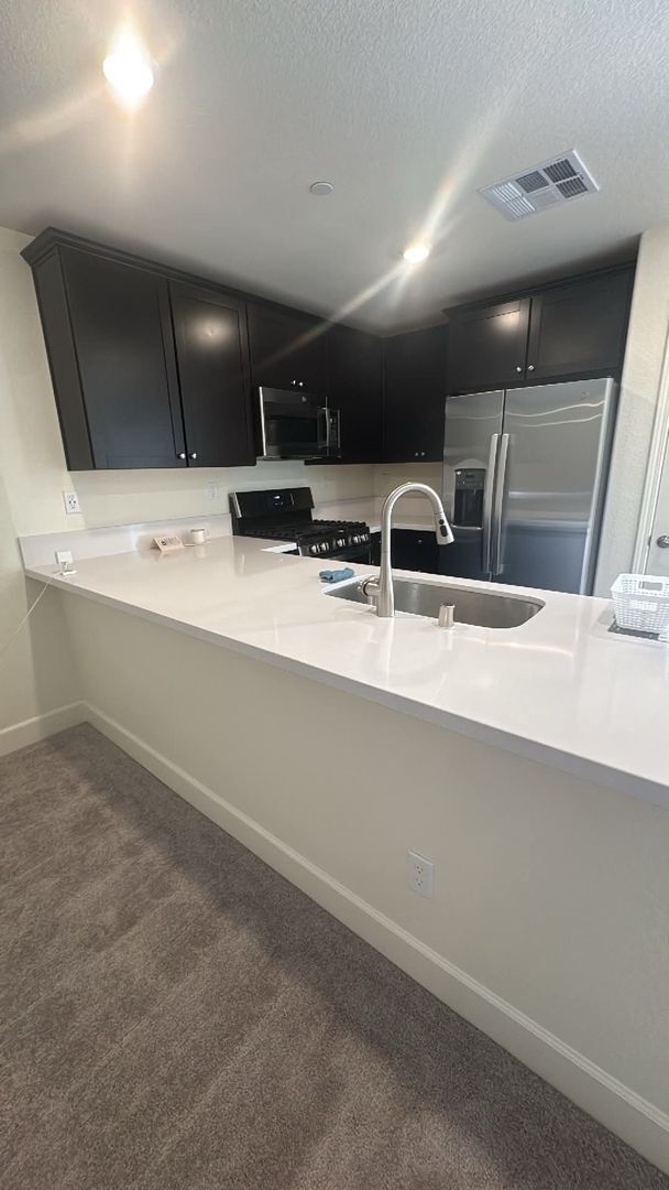 Building Photo - Brand New , Never lived in 3 bed/2 ba home ready MID August!