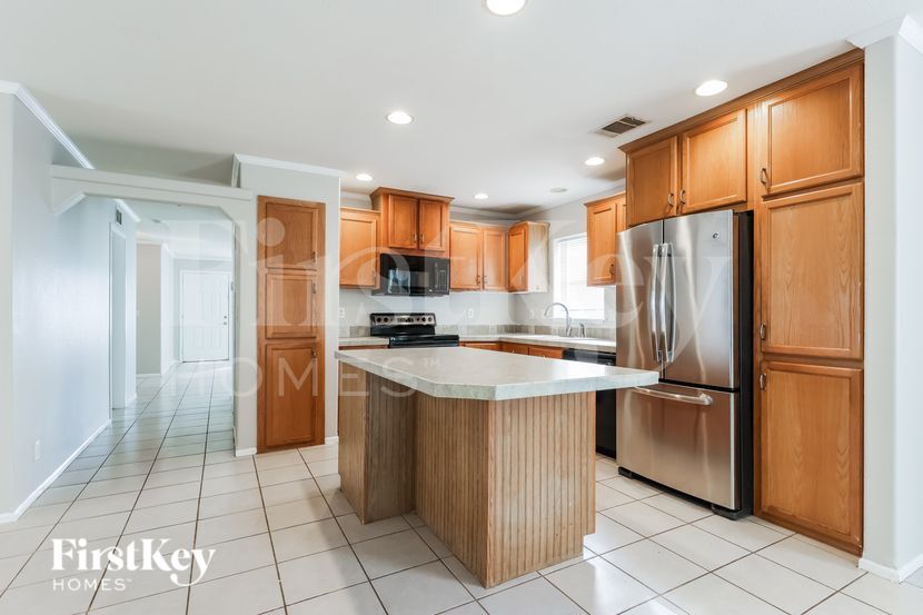 Building Photo - 21327 Cherry Canyon Ln