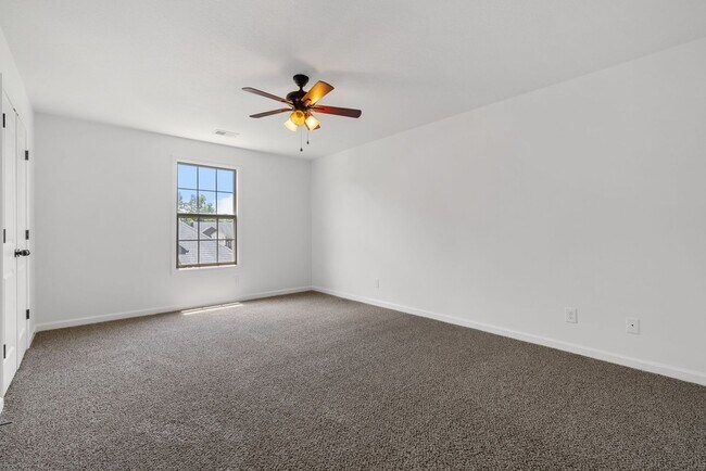 Building Photo - 2863 McManus Cir