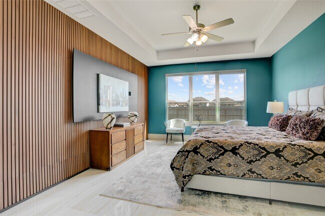 Building Photo - 1922 Pleasant Grove Dr