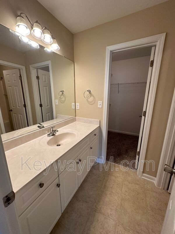 Building Photo - 2015 Kennesaw Way