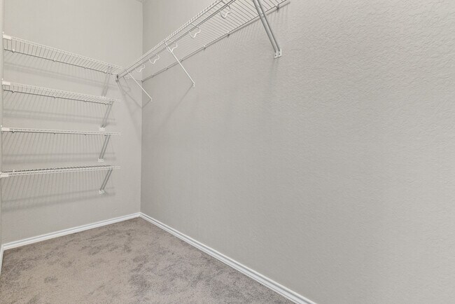 Building Photo - 10719 Noble Canyon