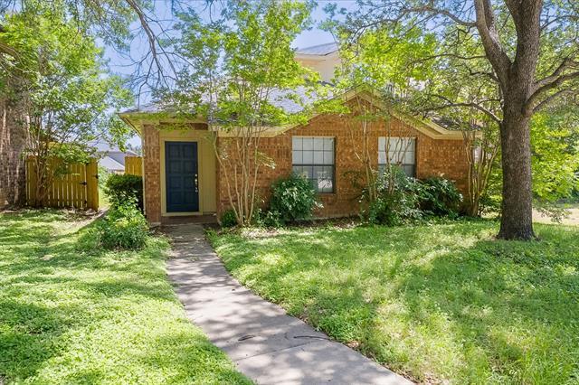Building Photo - 1416 Golden Gate Dr