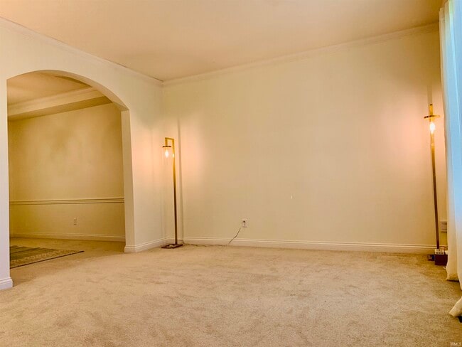 Building Photo - 18325 Forest Terrace