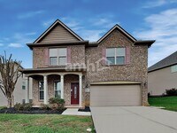 Building Photo - 3419 Greentree Ln