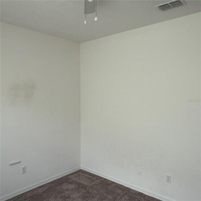 Building Photo - 2560 Martins Run