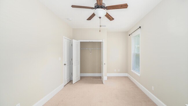 Building Photo - 6947 Cortona Hills Way