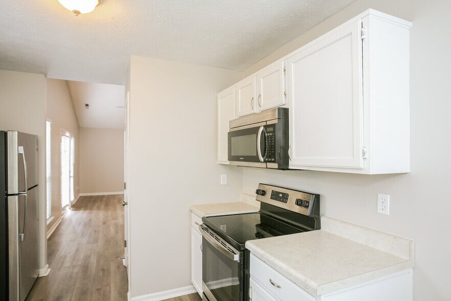 Building Photo - 7683 Waterwood Dr