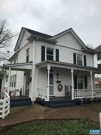 Building Photo - 804 Hinton Ave