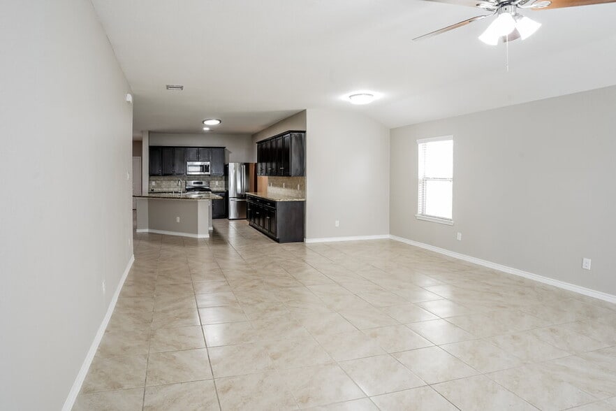 Building Photo - 18003 Dalton Shadow Ln