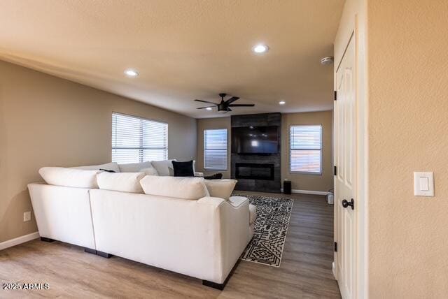 Building Photo - 4421 E Lone Cactus Dr