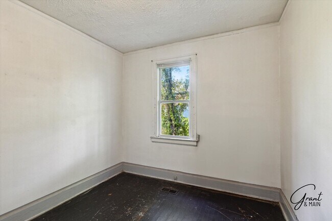 Building Photo - 12107 Stoepel St