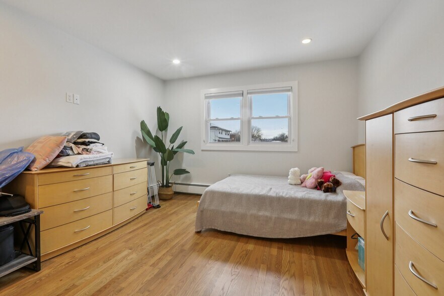 Building Photo - 10 Millo Pl