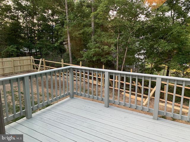 Building Photo - 8717 Forest Glen Cir