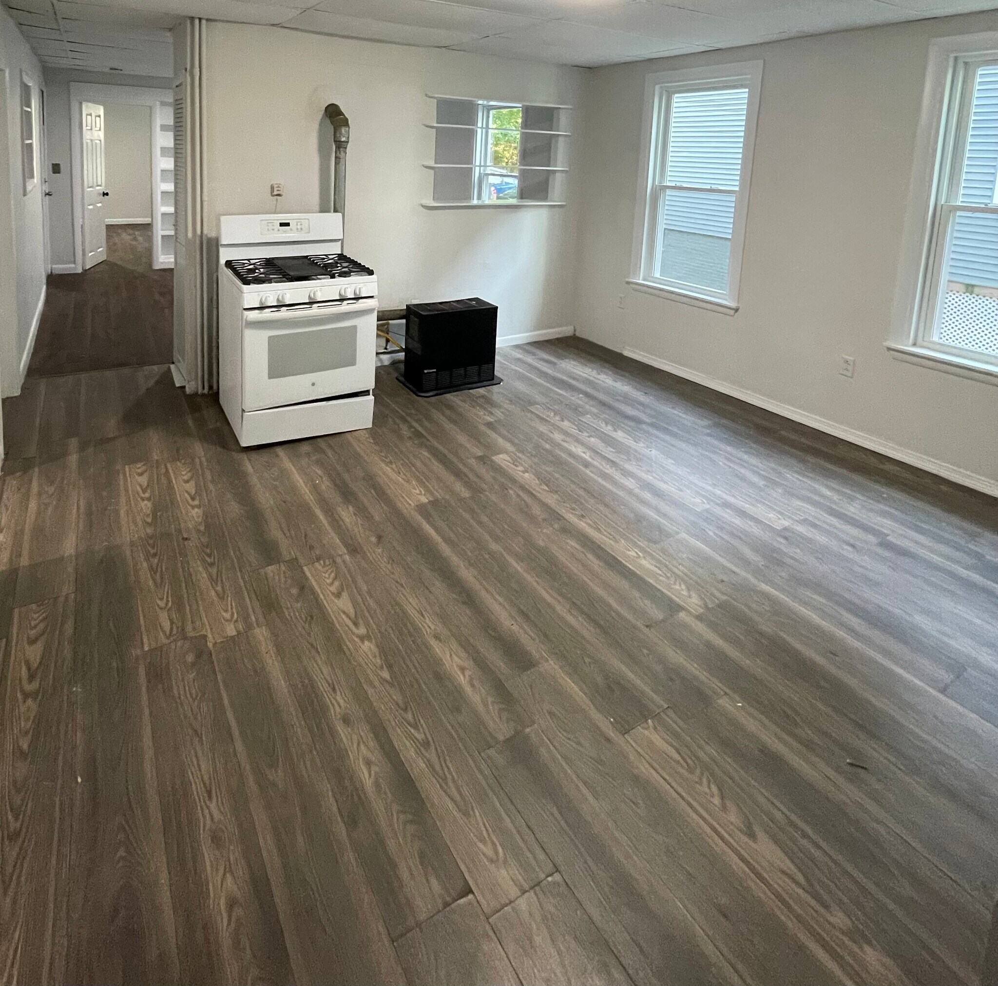 Building Photo - 81 Merrifield St