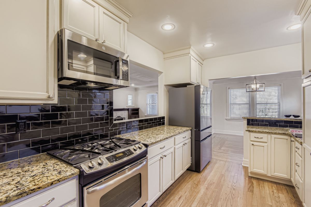 Building Photo - 3334 W 37th Ave