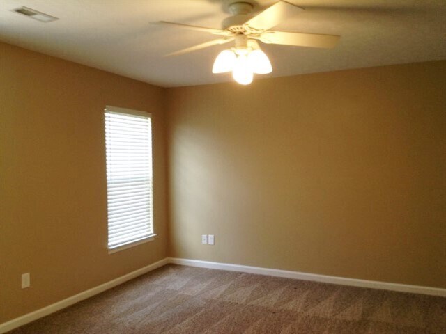 Building Photo - 7970 Trinity Shore Cir