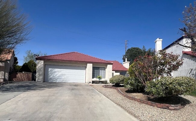 Primary Photo - West Lancaster Home