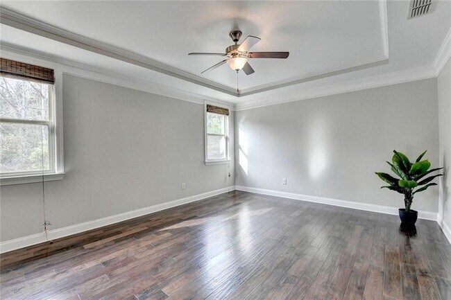 Building Photo - 2540 Maple Ridge Ln